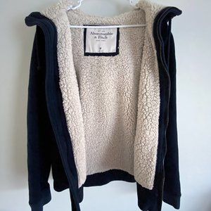 Men's zip-up hoodie jacket with sherpa layer inside